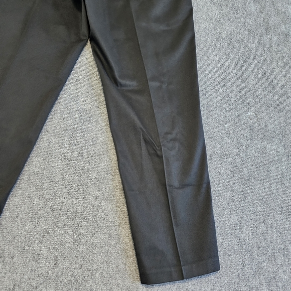 NWT Haggar Premium No Iron Straight leg Flat Front Stretch Black Pants 34x29 - Picture 9 of 16